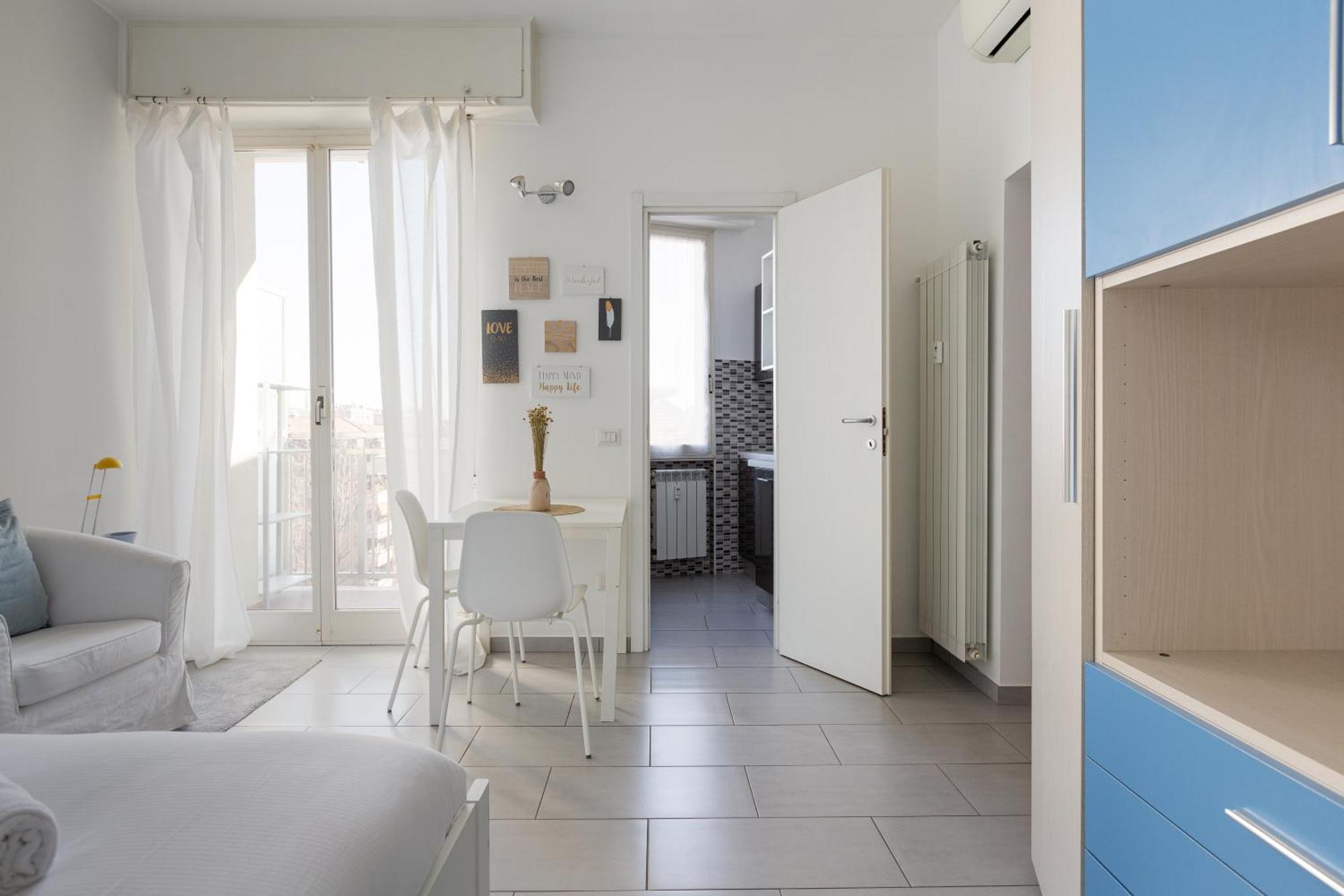 Bande Nere Mm1 - Modern With Balcony! Mailand